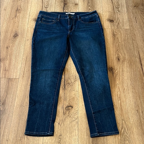 Levi’s 711 31W 27L dark ankle jeans skinny fit EUC - Picture 1 of 6
